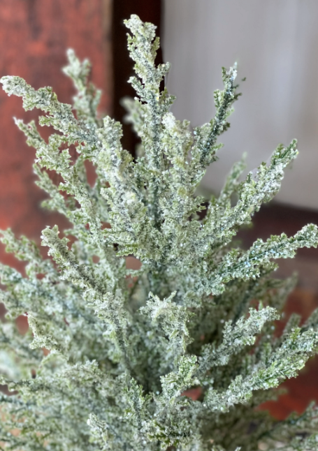 Polar Peak Pine Tree | 8.5"