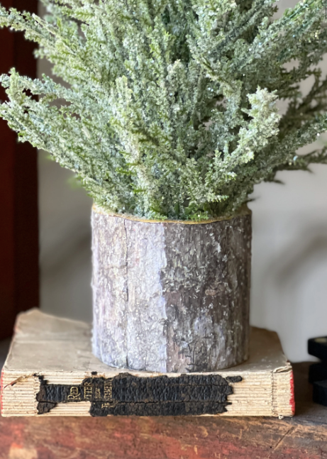 Polar Peak Pine Tree | 8.5"